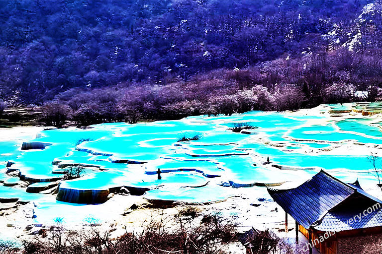 Crystal Huanglong Lake in Jiuzhaigou Jiuzhaigou Natural Reserve