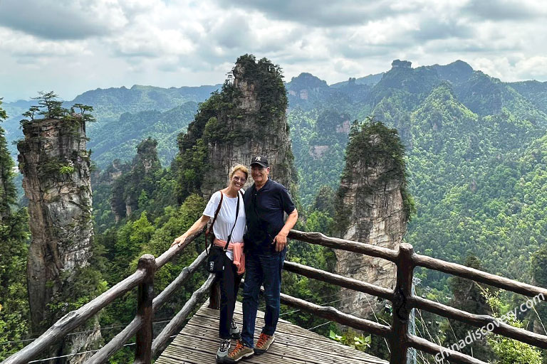 2024 Zhangjiajie Travel Guide - Huangshizhai